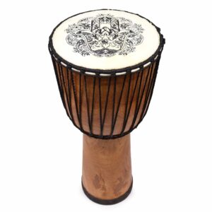 Tambor Djembe artesanal de topo largo 50cm em madeira de suar e algodão, com design tradicional indonésio e som autêntico.