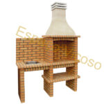 Churrasqueira em tijolo ESPV213-T com bancada e lava-louça do lado esquerdo, painel traseiro de proteção e cuba integrada, ideal para jardins e terraços