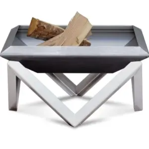 Fire Pit Gilge em aço inoxidável com fogo a lenha, ideal para jardins, terraços e espaços exteriores modernos.