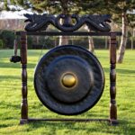 Gongo de Meditação 80 cm preto com suporte em madeira